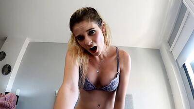 LexyAlex12 – Fuck and creampie your stepmommy SIMULATION