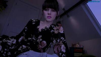 Sydney Harwin – You Know Mommy Can’t Say No To You
