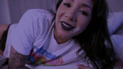 Sloansmoans – Use me instead of tinder daddy